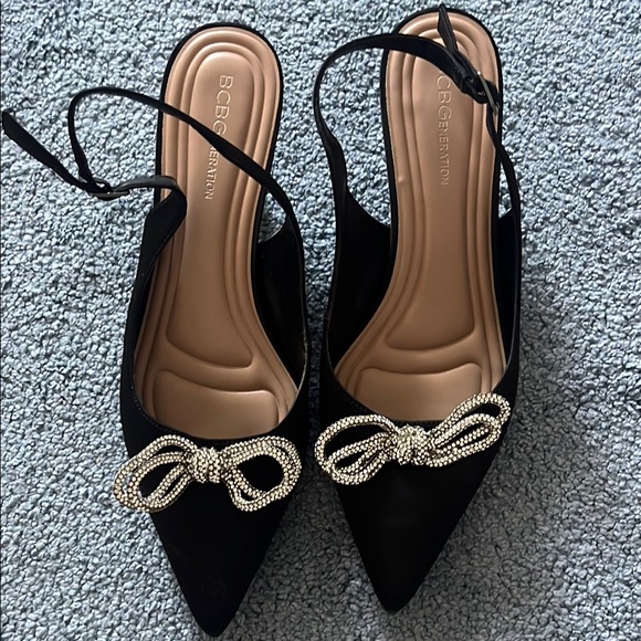 BCBGeneration Shoes - Bobbi Brown Black Slingback Heels with Gold Bow